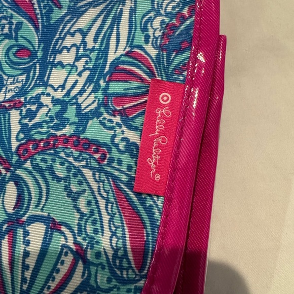 Lilly Pulitzer Blue & Pink Patterned Hanging Travel Cosmetic Jewelry Organizer - Picture 2 of 11